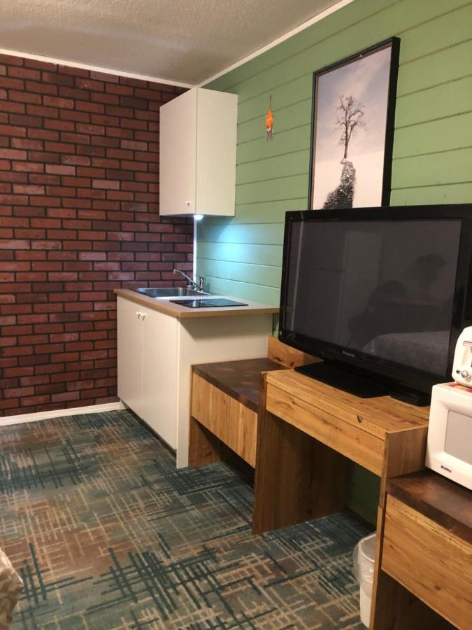 Alpine Motel 로키마운틴 하우스 외부 사진