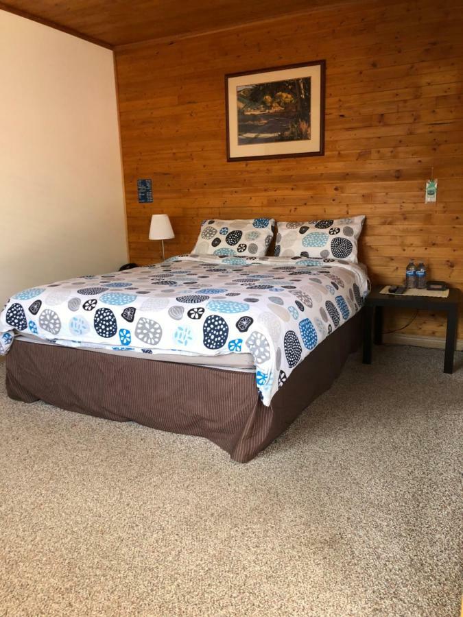 Alpine Motel 로키마운틴 하우스 외부 사진