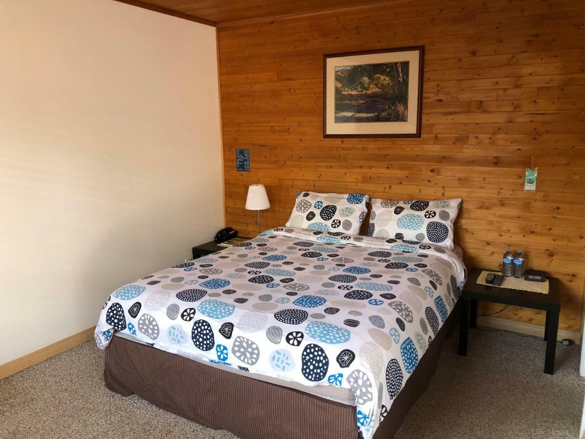 Alpine Motel 로키마운틴 하우스 외부 사진