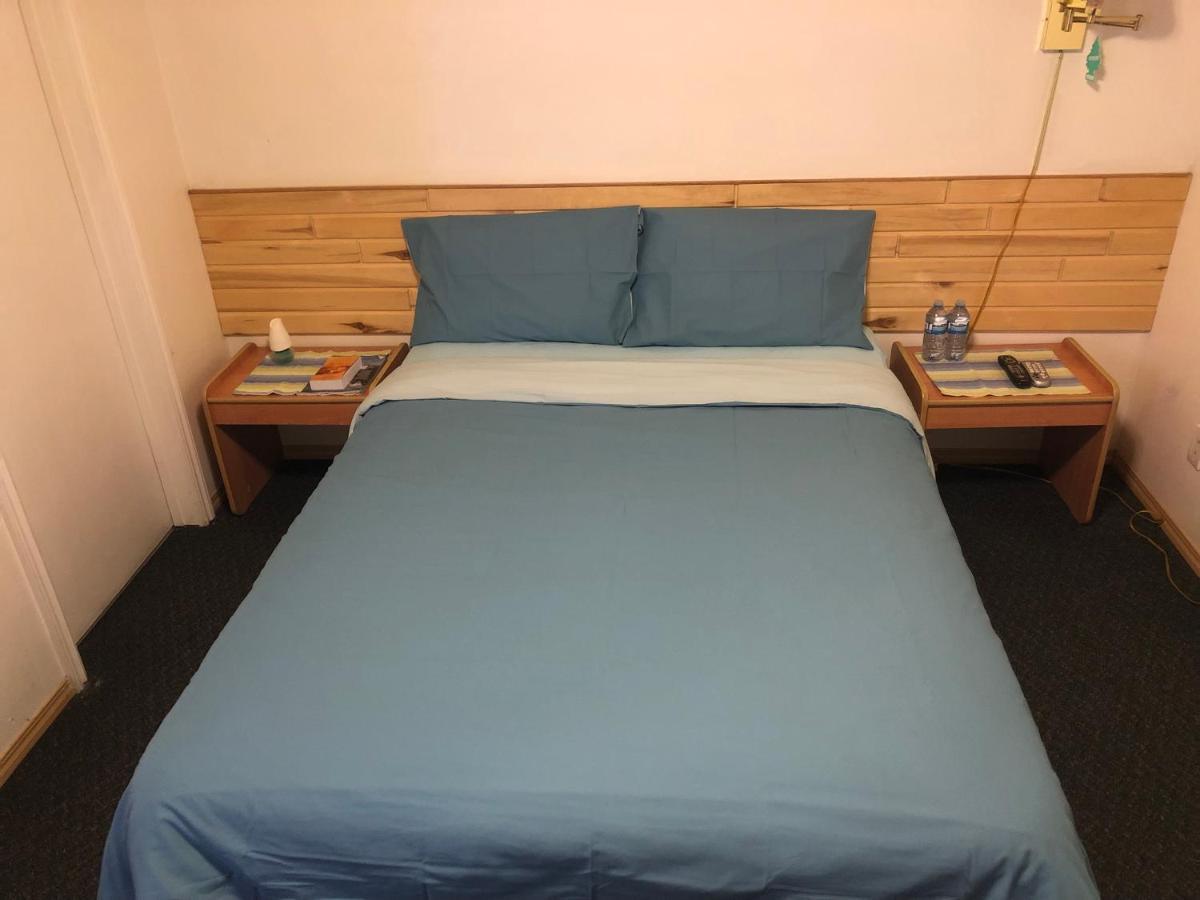 Alpine Motel 로키마운틴 하우스 외부 사진